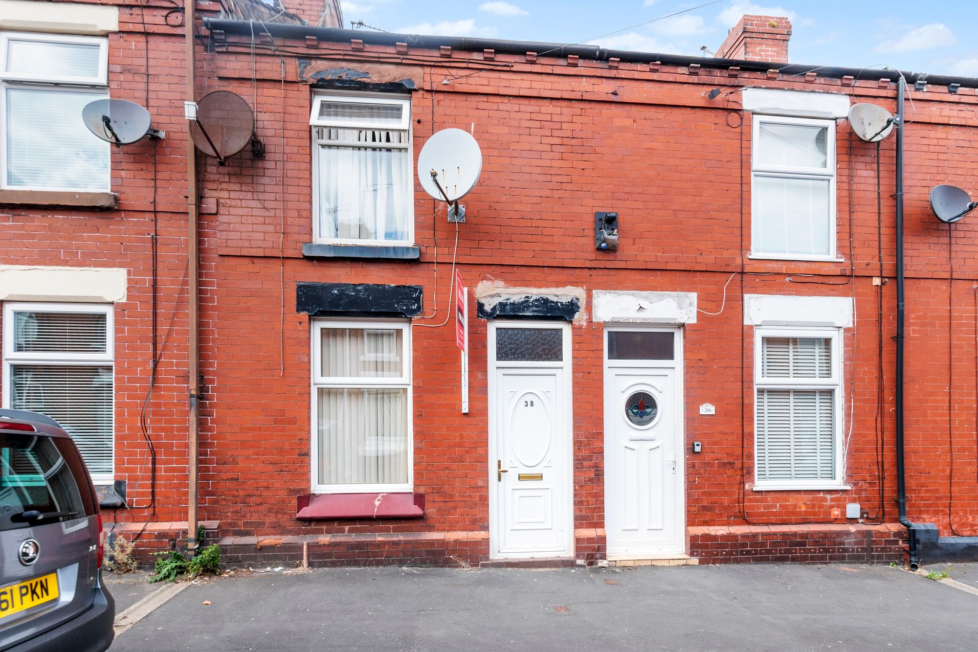 2 bedroom Terraced House Under Offer