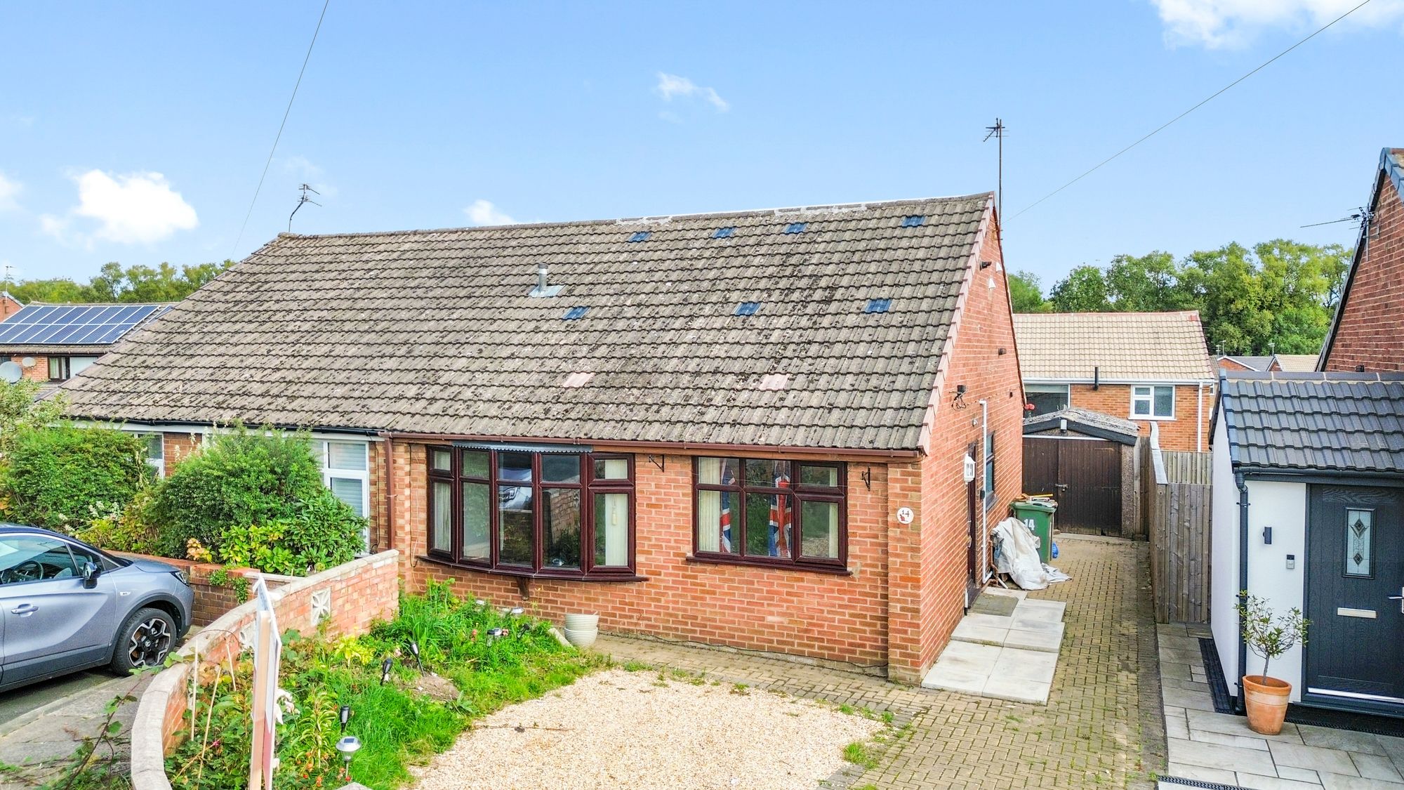 4 bedroom Semi-detached house For Sale