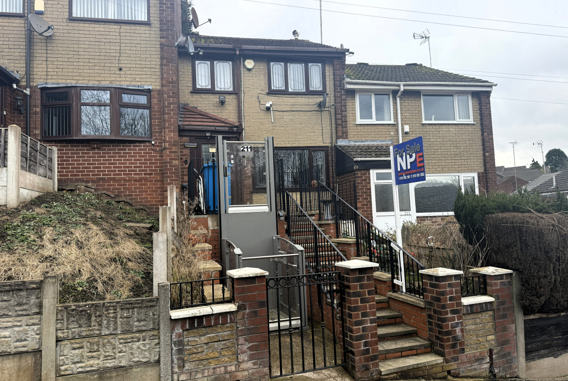 3 bedroom Town house Under Offer