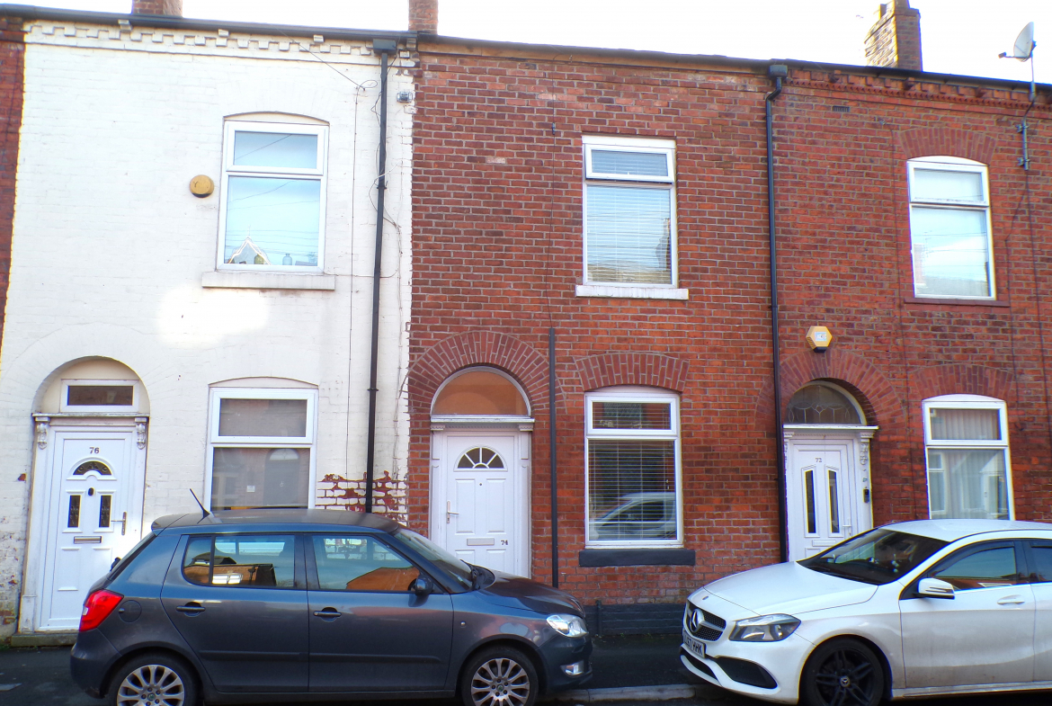 2 bedroom Terraced House Under Offer