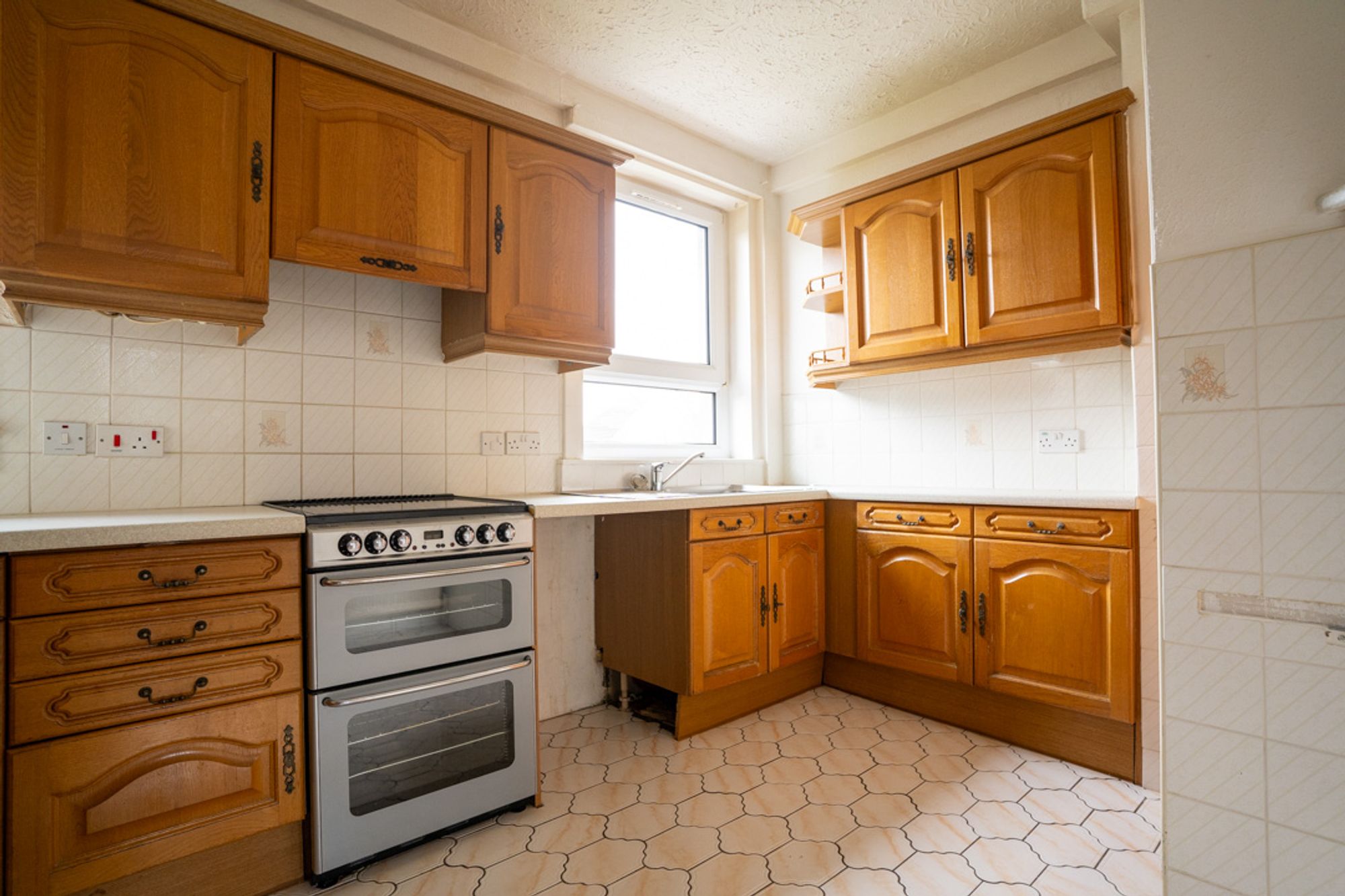 2 bedroom Flat Under Offer