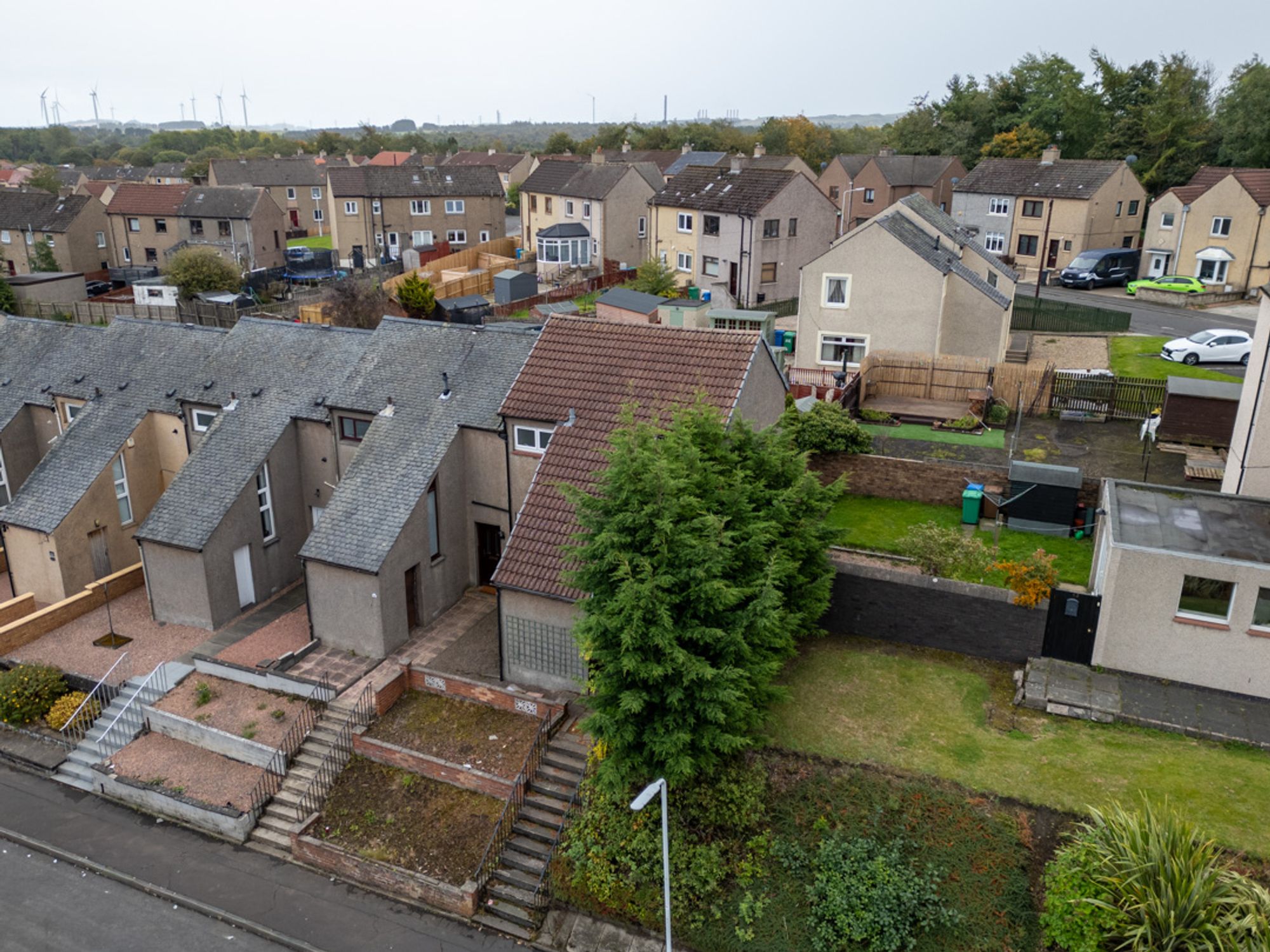 2 bedroom End of terrace house Under Offer