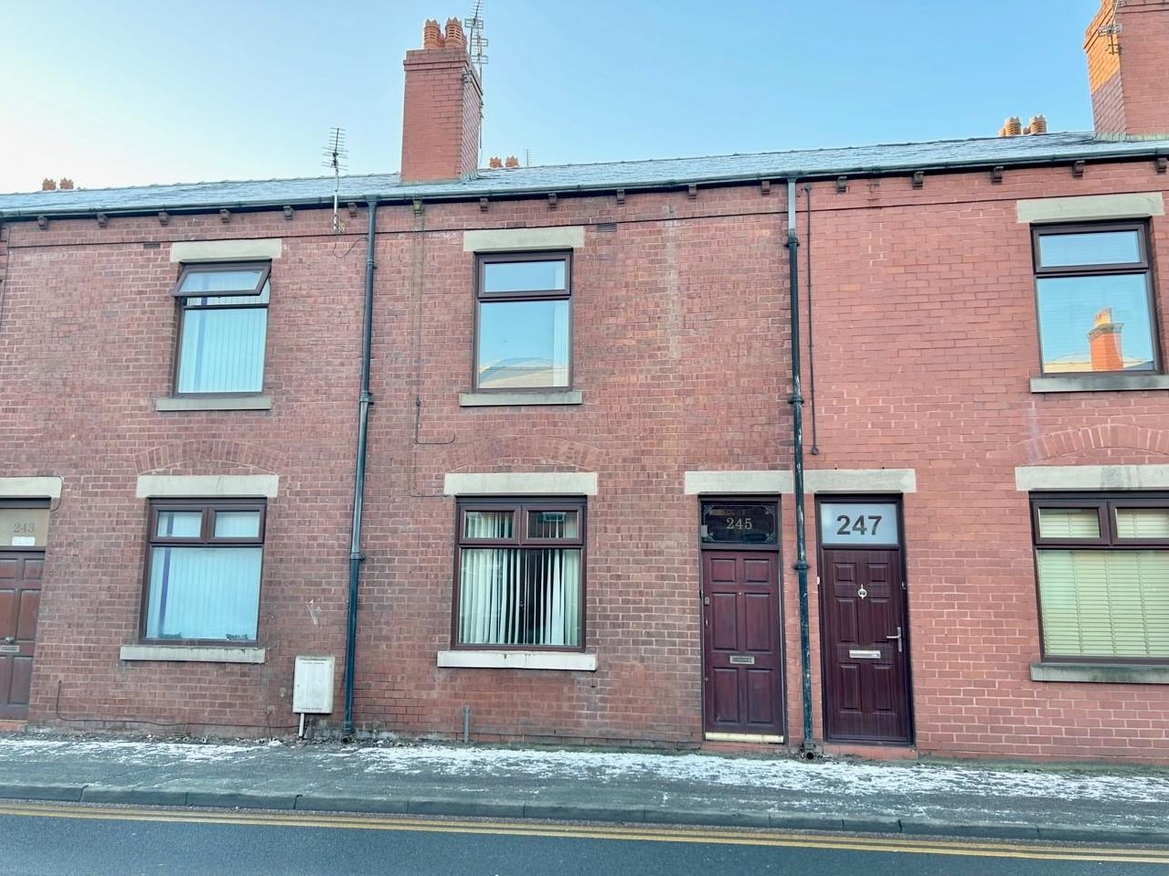 2 bedroom Terraced House Under Offer