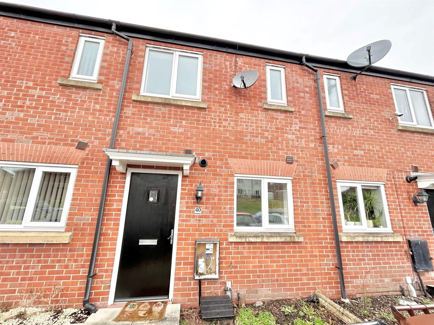 2 bedroom Terraced House Under Offer