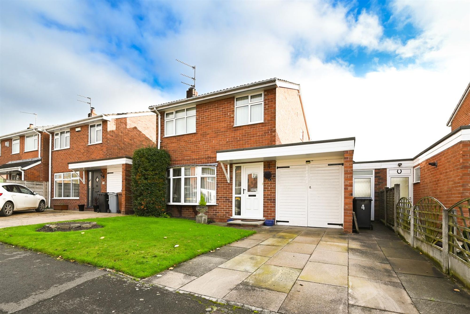 3 bedroom House (unspecified) For Sale