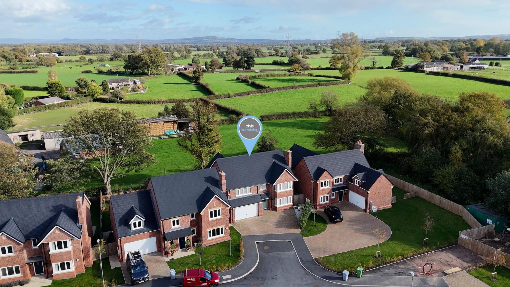 4 bedroom House (unspecified) For Sale