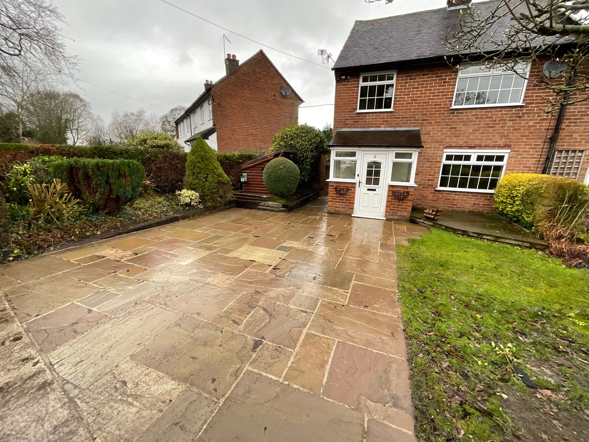 3 bedroom End of terrace house To Let