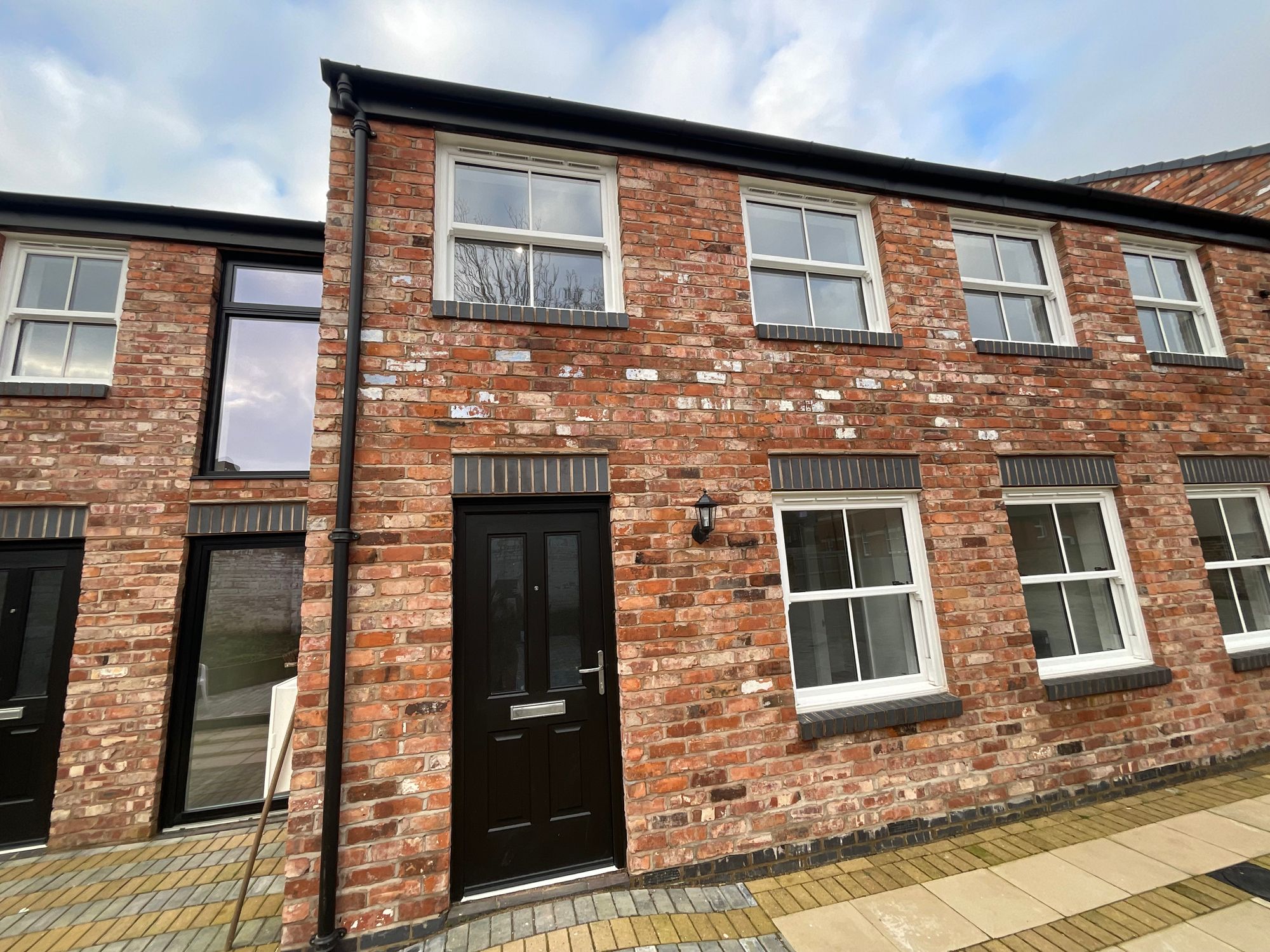 1 bedroom Apartment To Let
