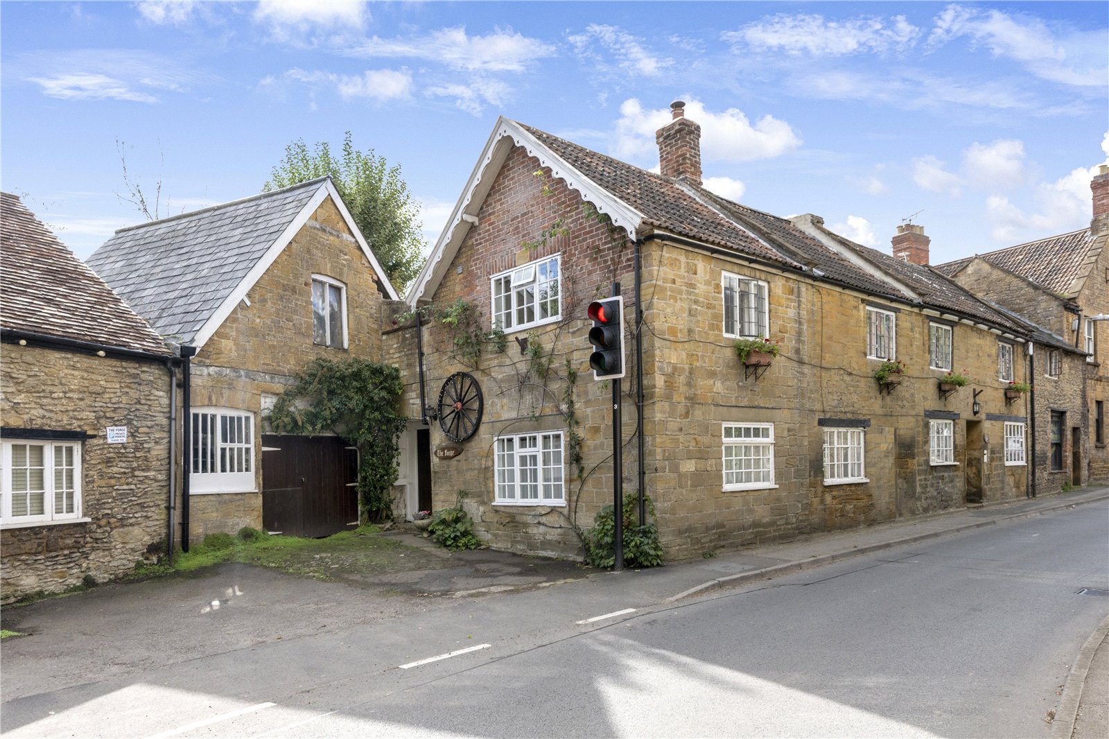 4 bedroom House (unspecified) Sold