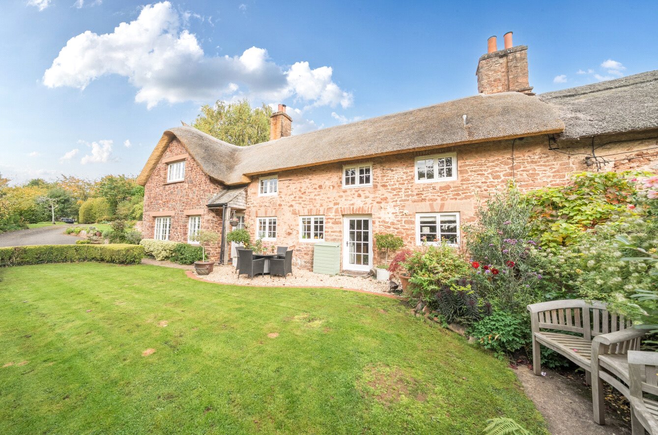4 bedroom Cottage Under Offer
