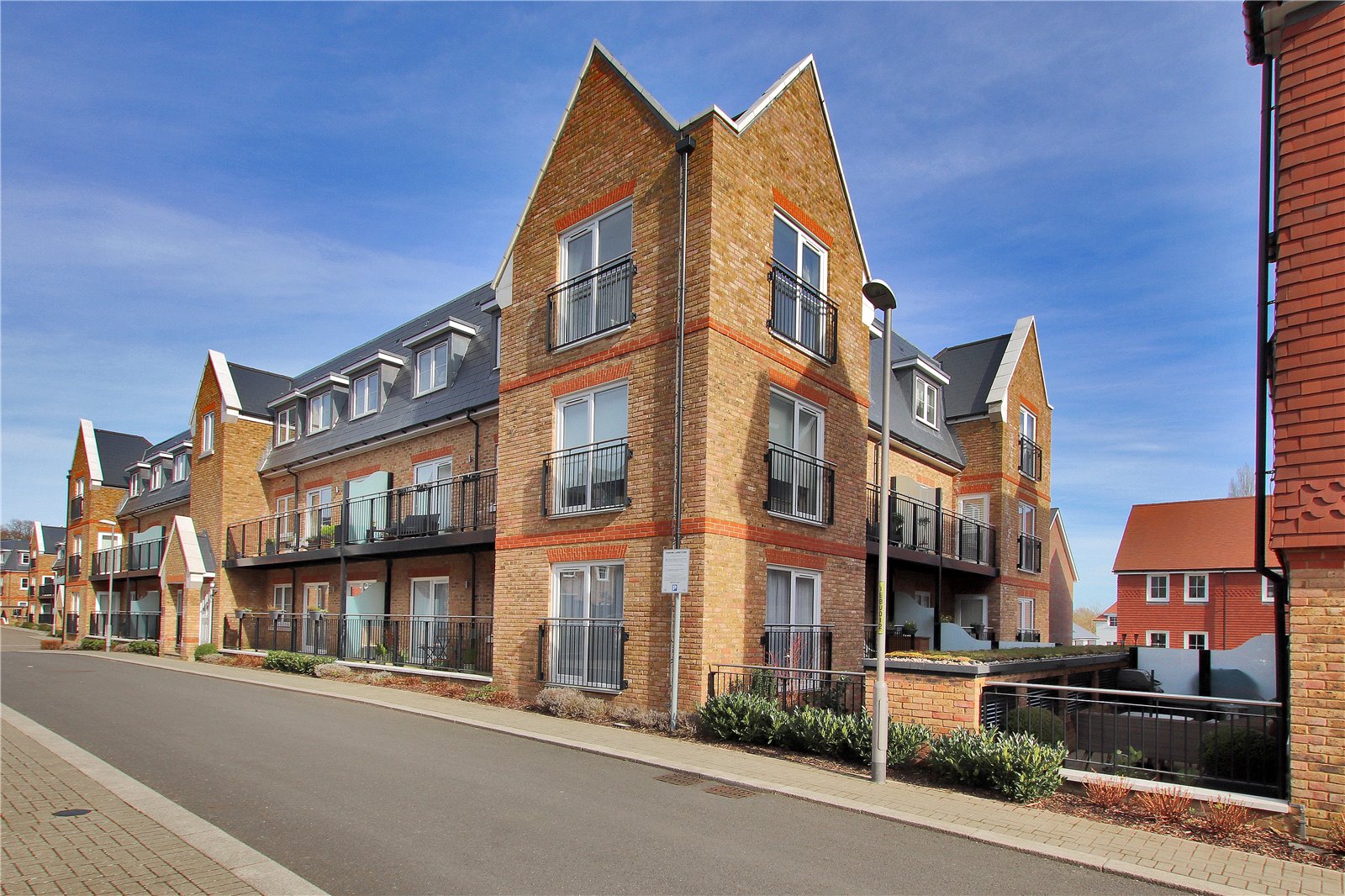 2 bedroom Flat share Under Offer