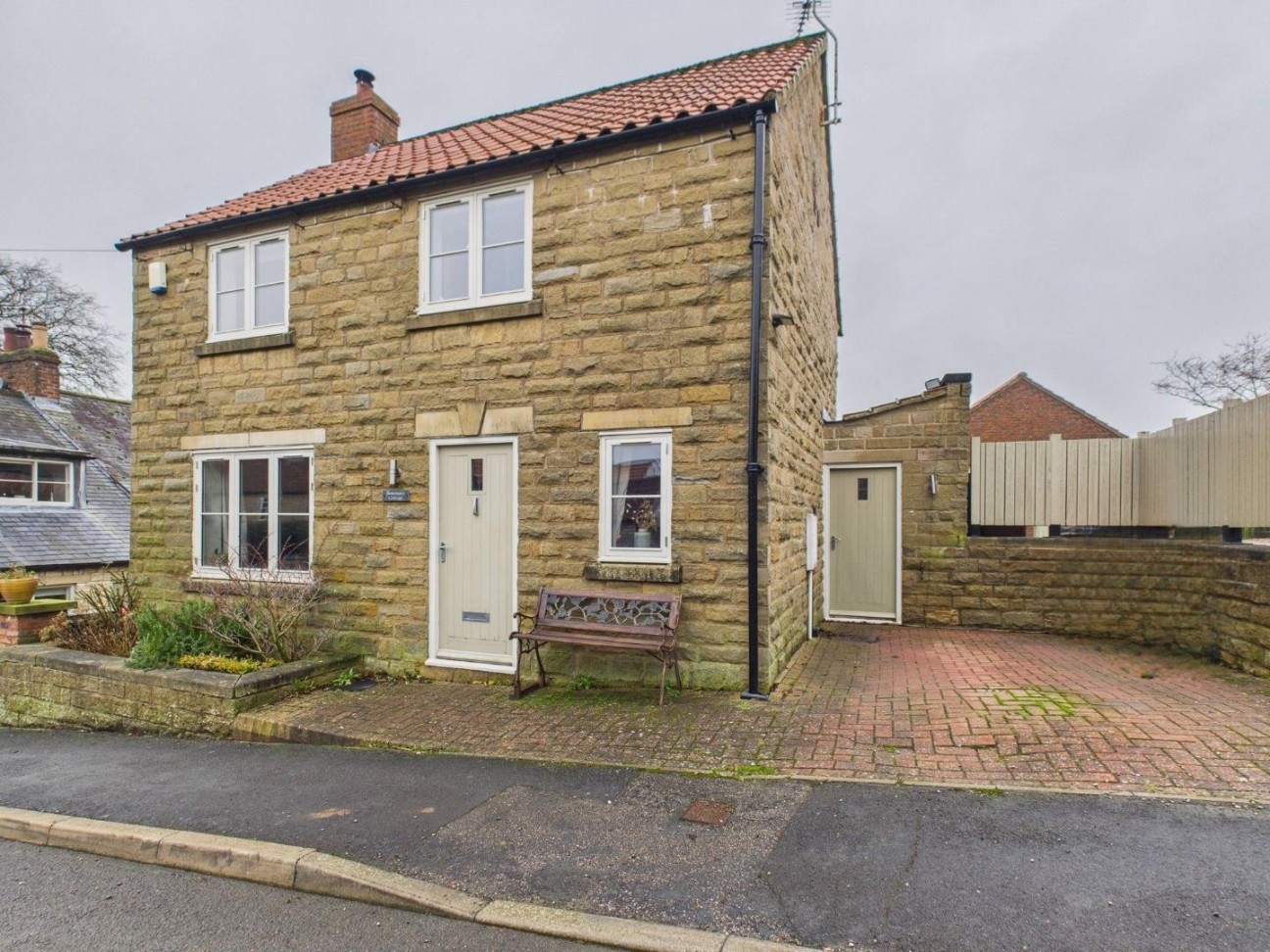 3 bedroom House (unspecified) To Let