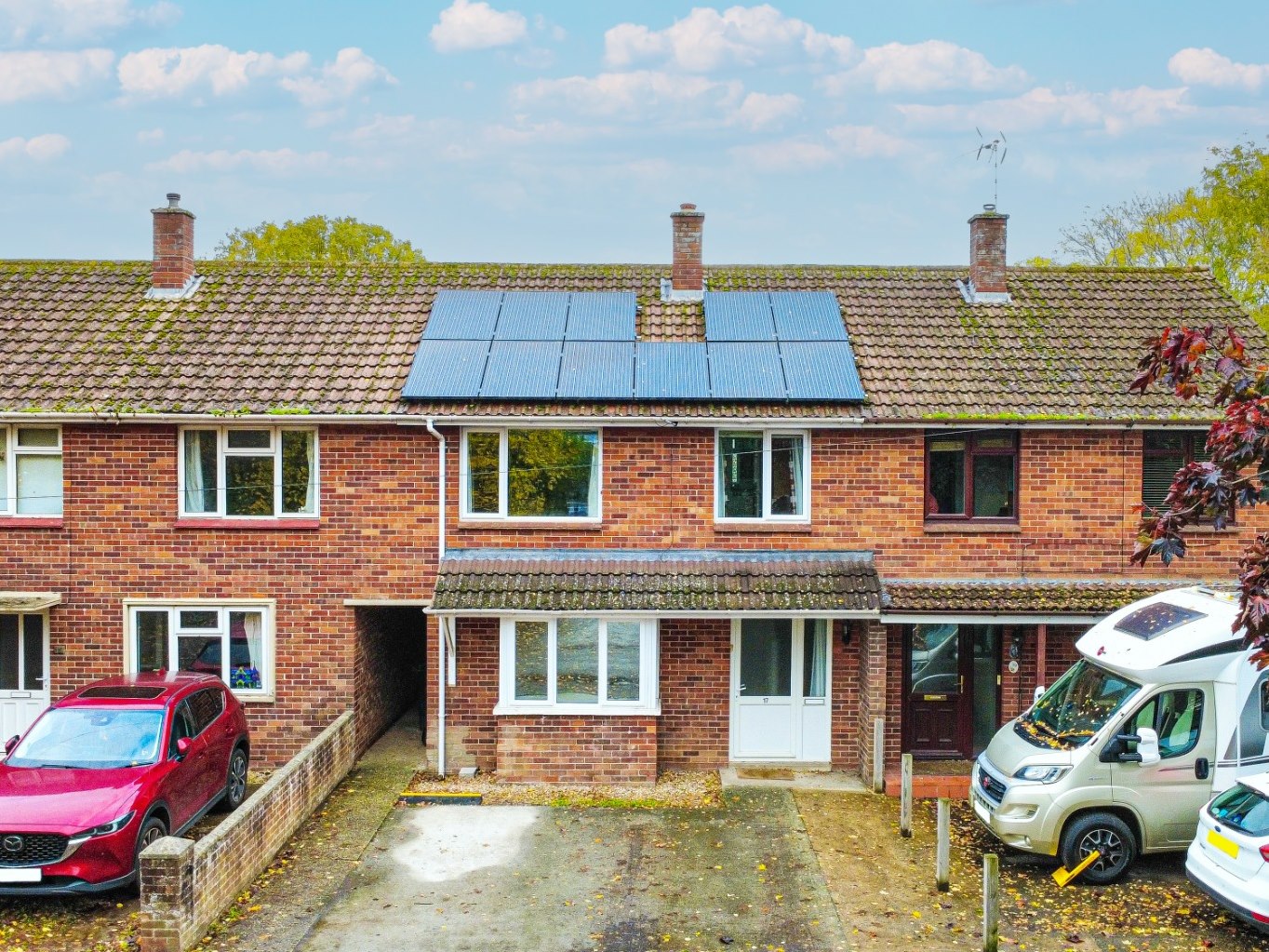 3 bedroom House (unspecified) Under Offer