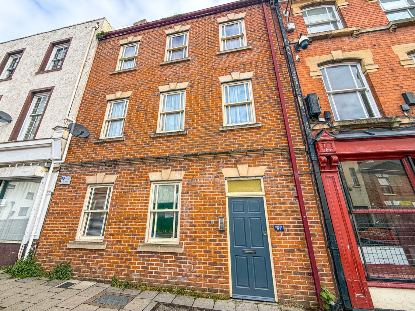 1 bedroom Apartment Let