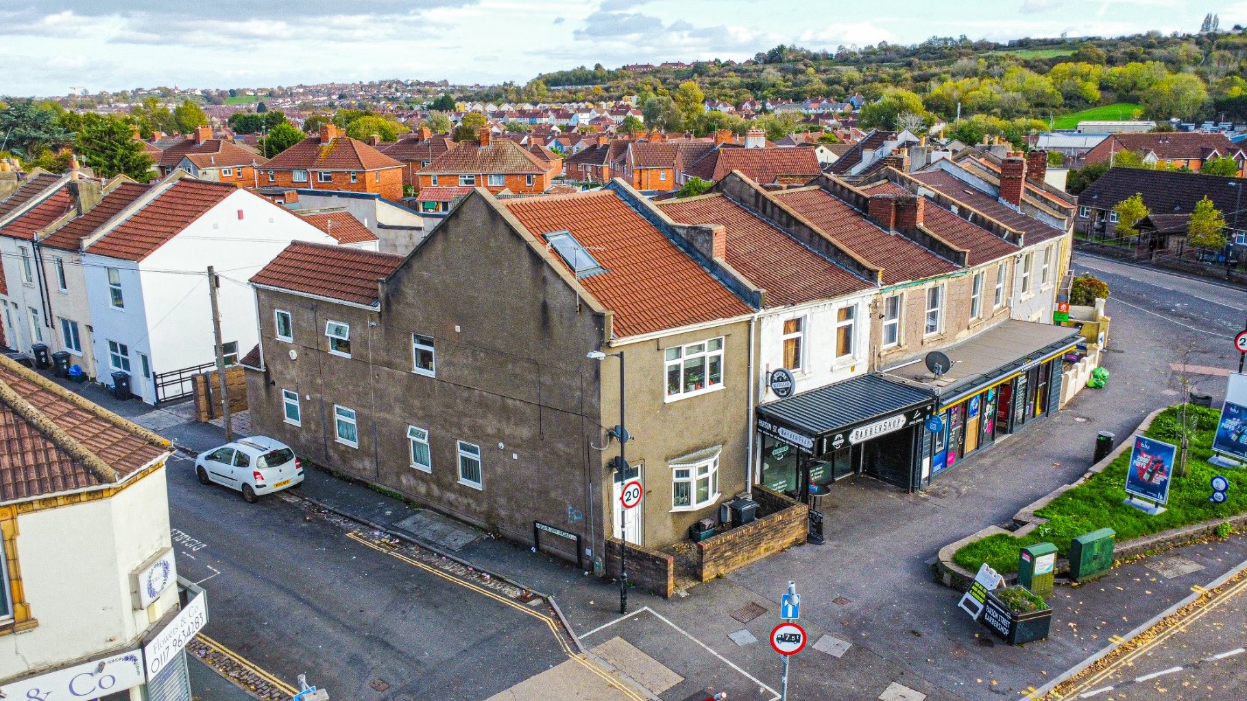 2 bedroom Apartment For Sale