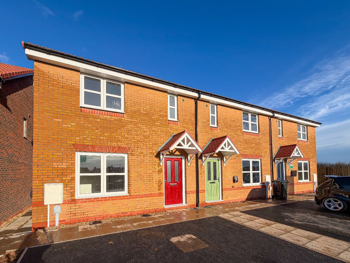 3 bedroom End of terrace house Let