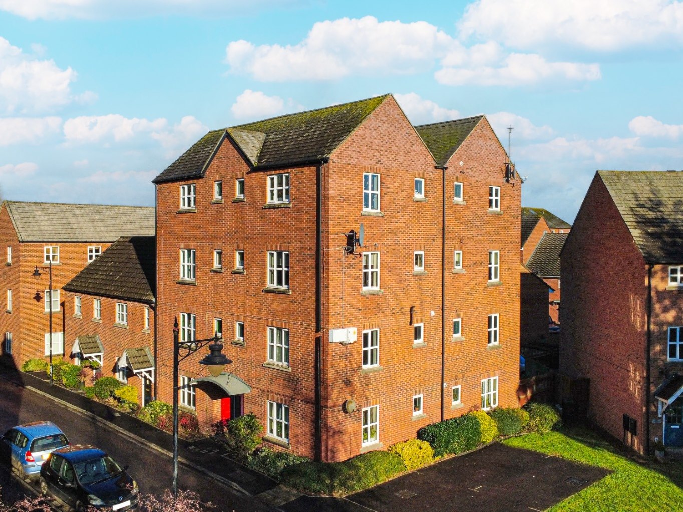 2 bedroom Apartment Under Offer