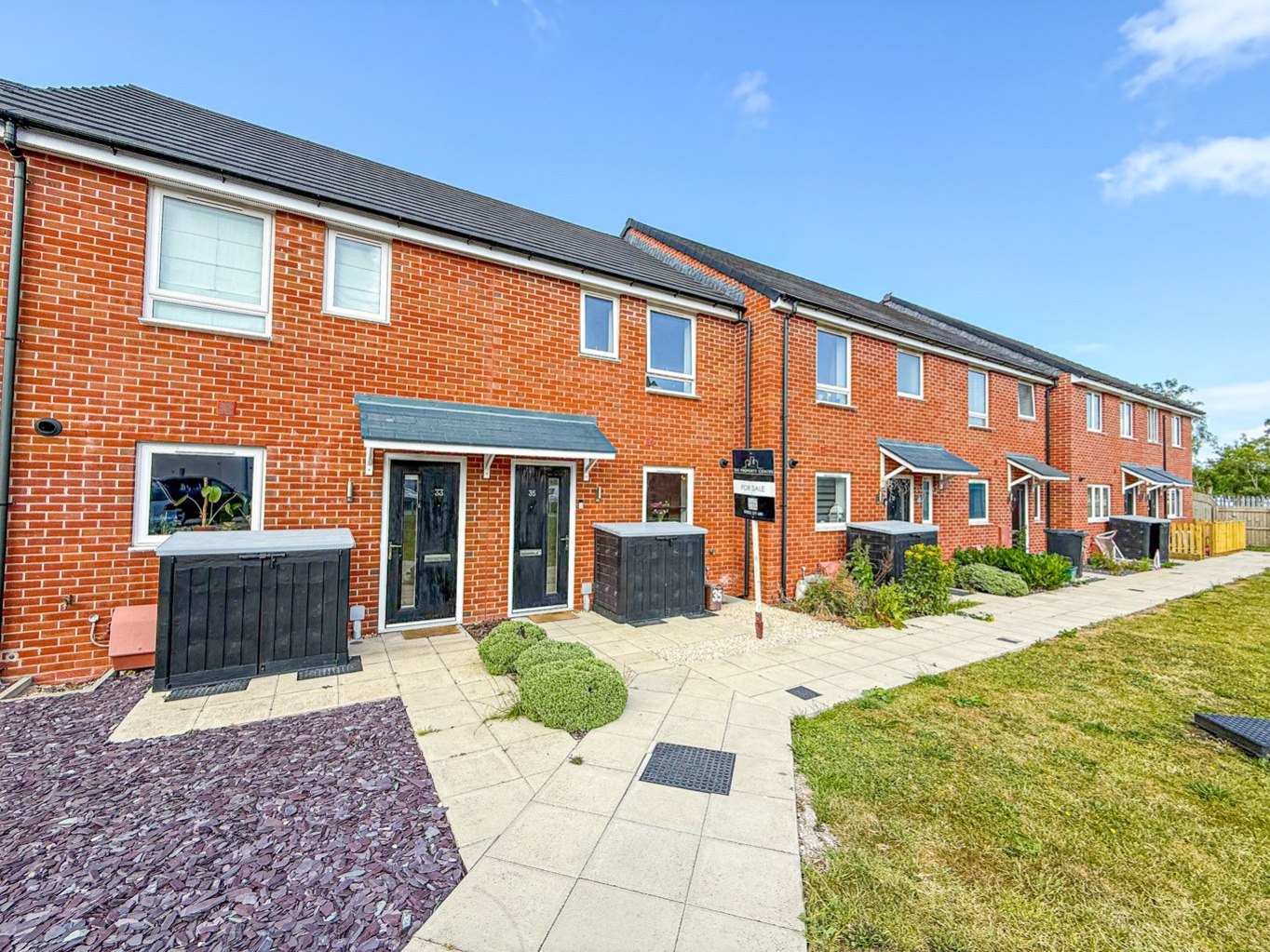 2 bedroom Terraced House Let