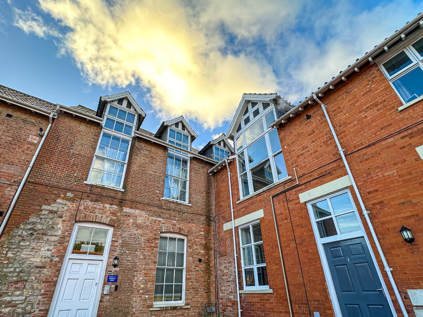 2 bedroom Apartment Let