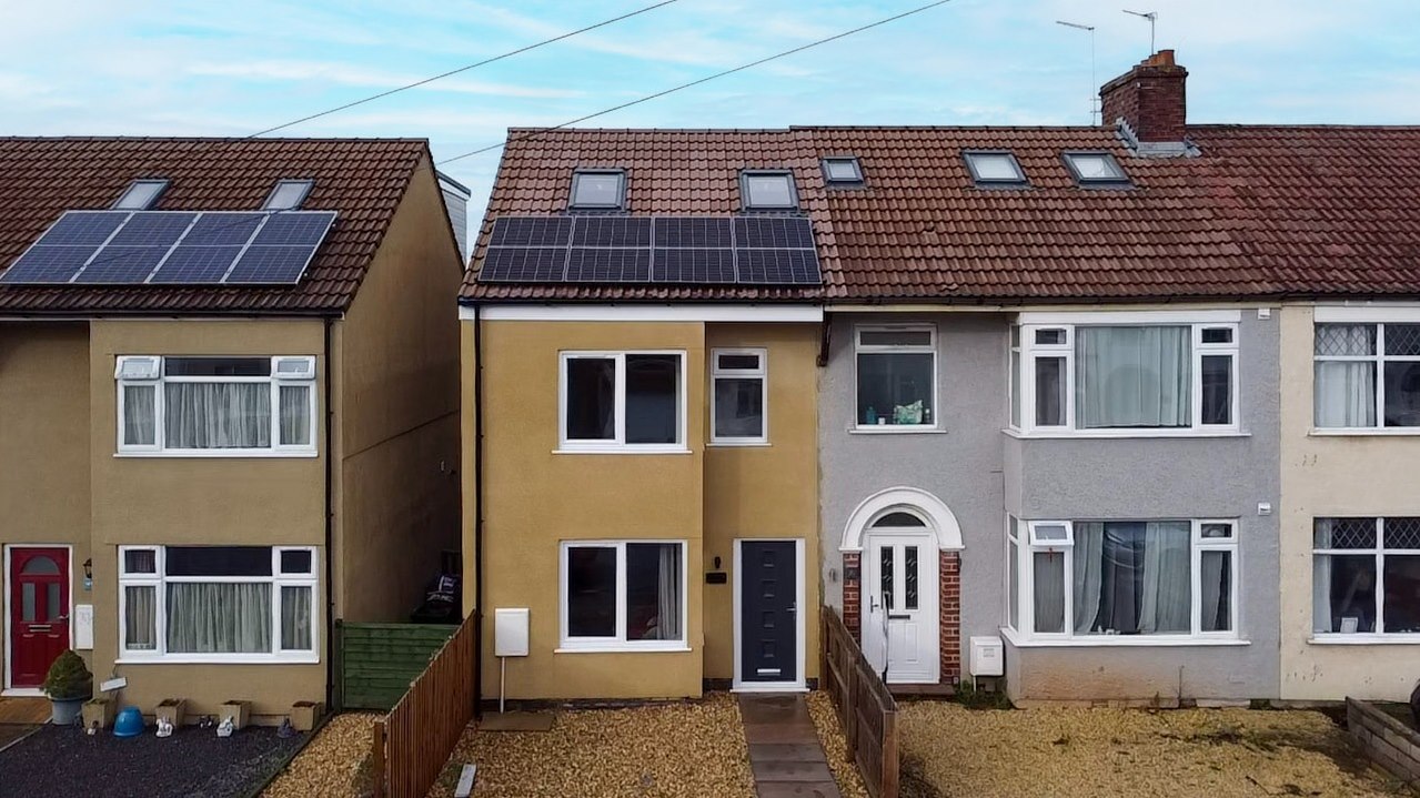 4 bedroom House (unspecified) For Sale