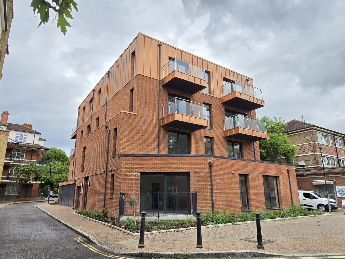 2 bedroom Duplex To Let