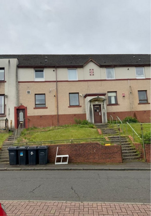 2 bedroom Flat To Let