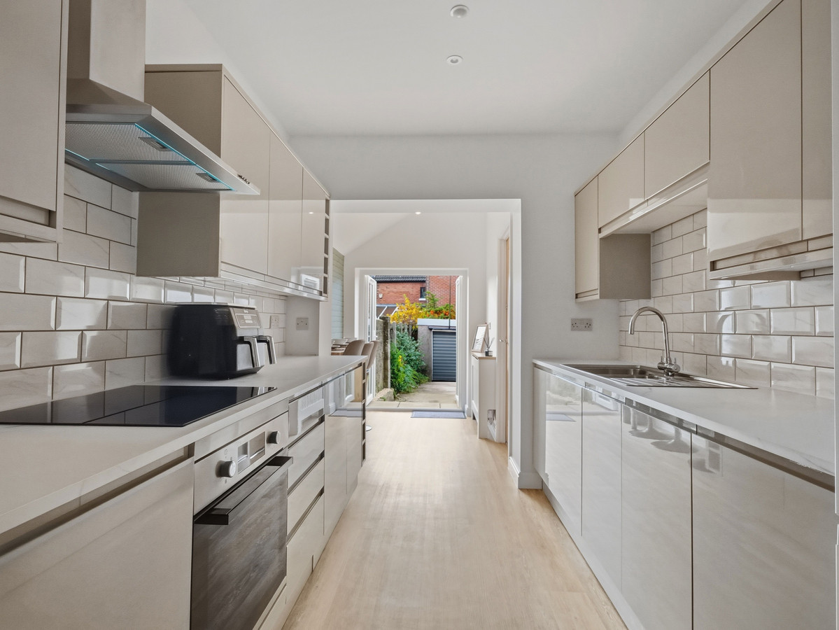 1 bedroom House (unspecified) To Let