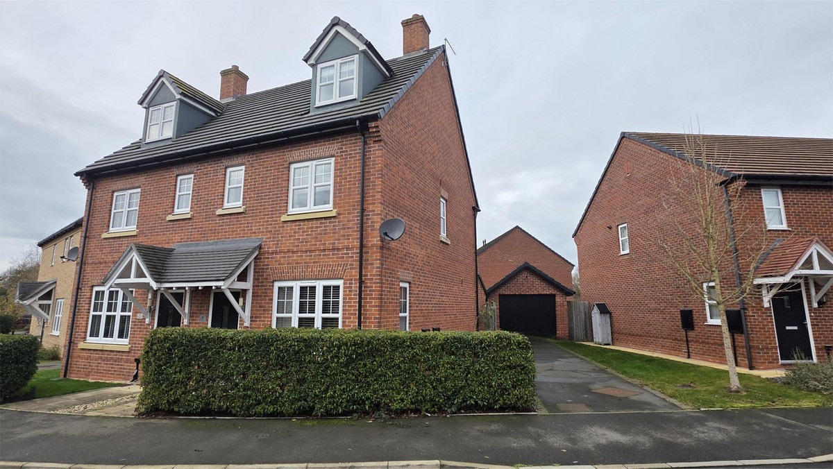 3 bedroom House (unspecified) For Sale