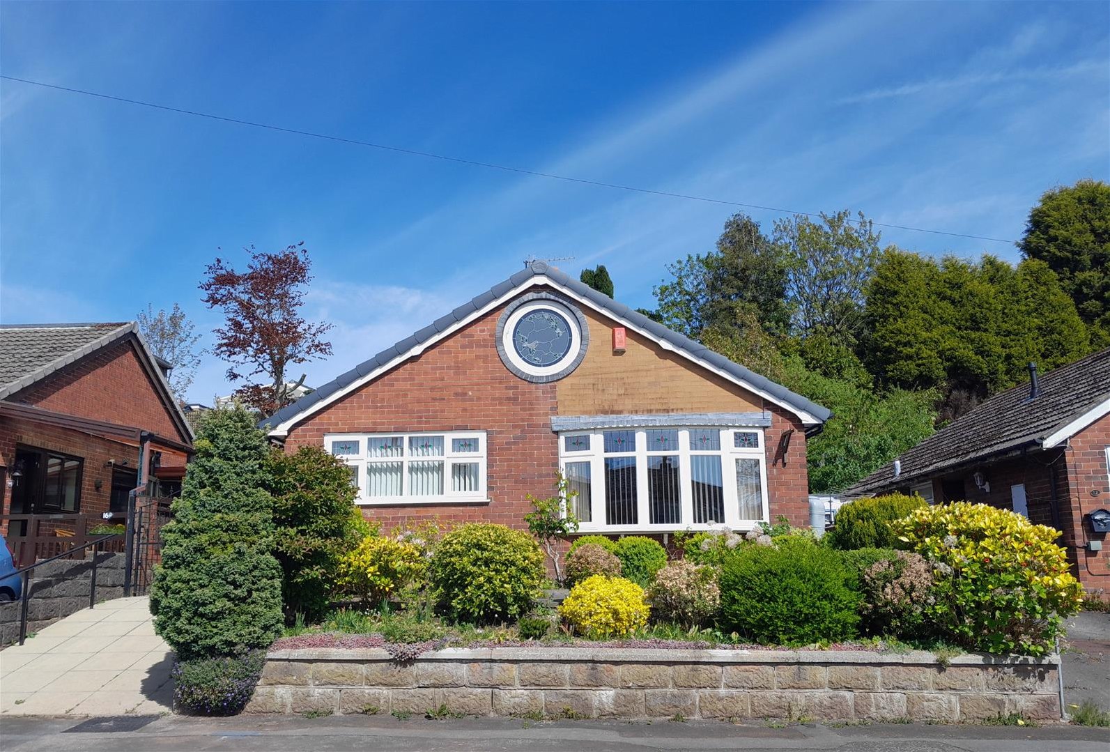 2 bedroom Detached bungalow Under Offer
