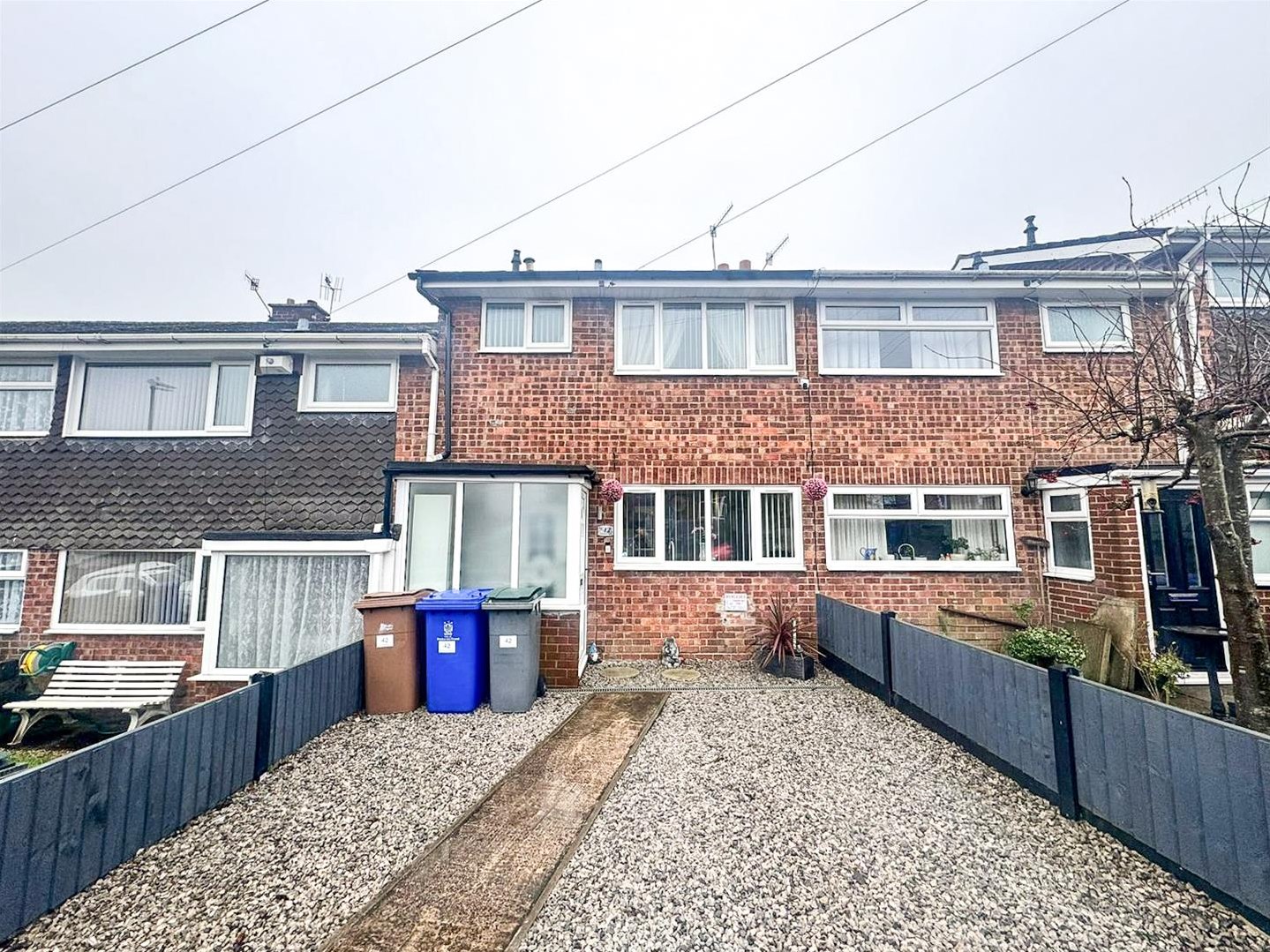 3 bedroom Town house For Sale