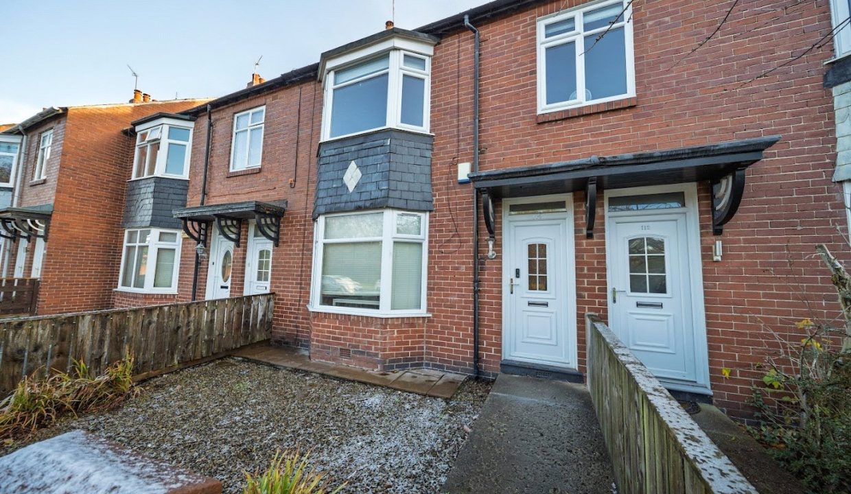  Apartment To Let