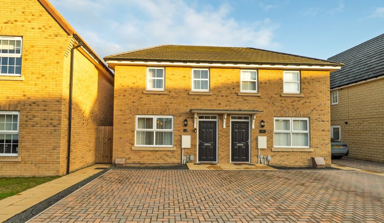  Detached house For Sale