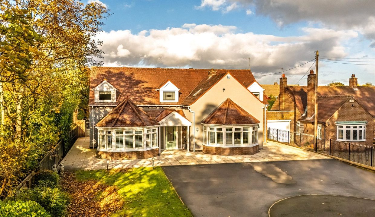 3 bedroom Property For Sale