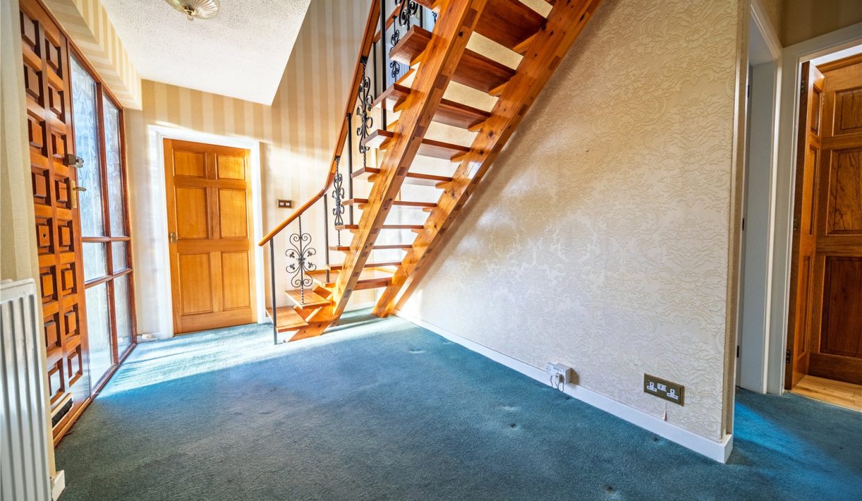  Detached house For Sale