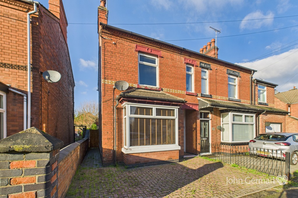 2 bedroom Semi-detached house For Sale