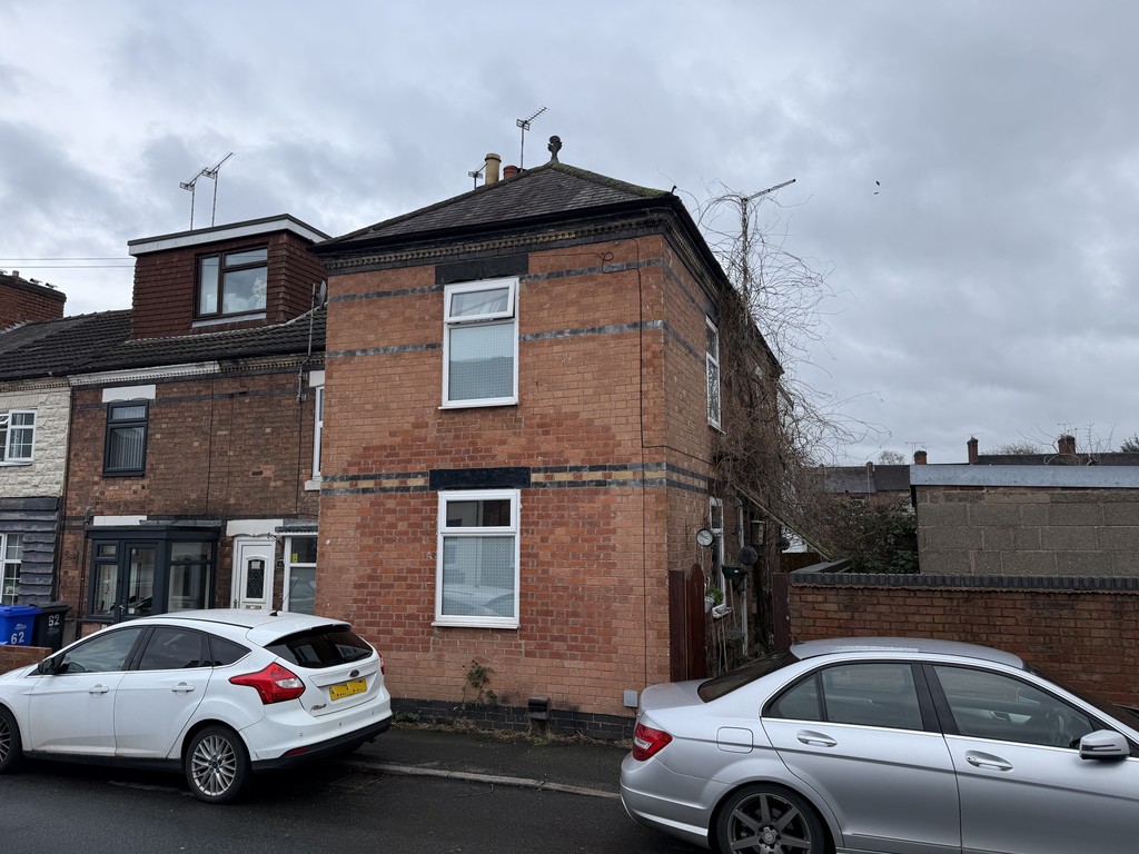 3 bedroom  For Sale