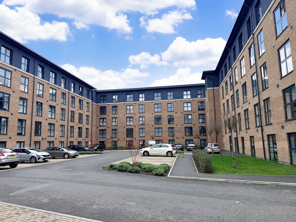 2 bedroom Apartment For Sale