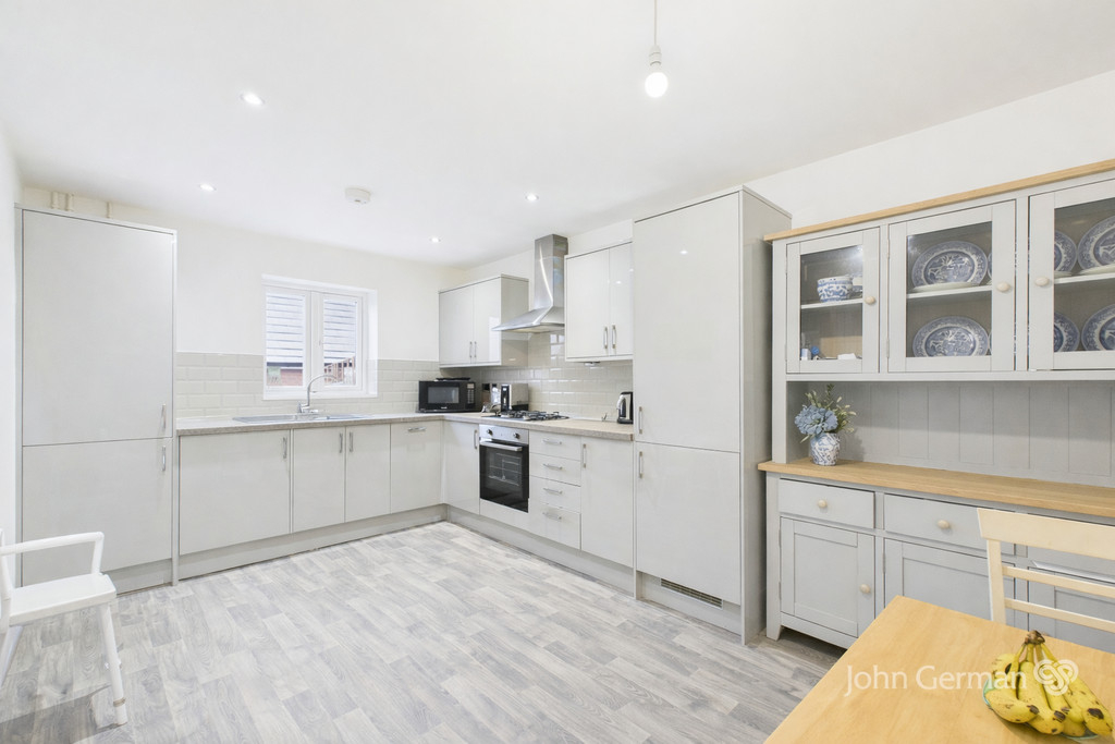 2 bedroom Property For Sale