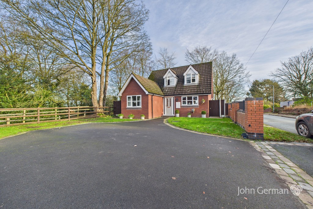 3 bedroom  For Sale