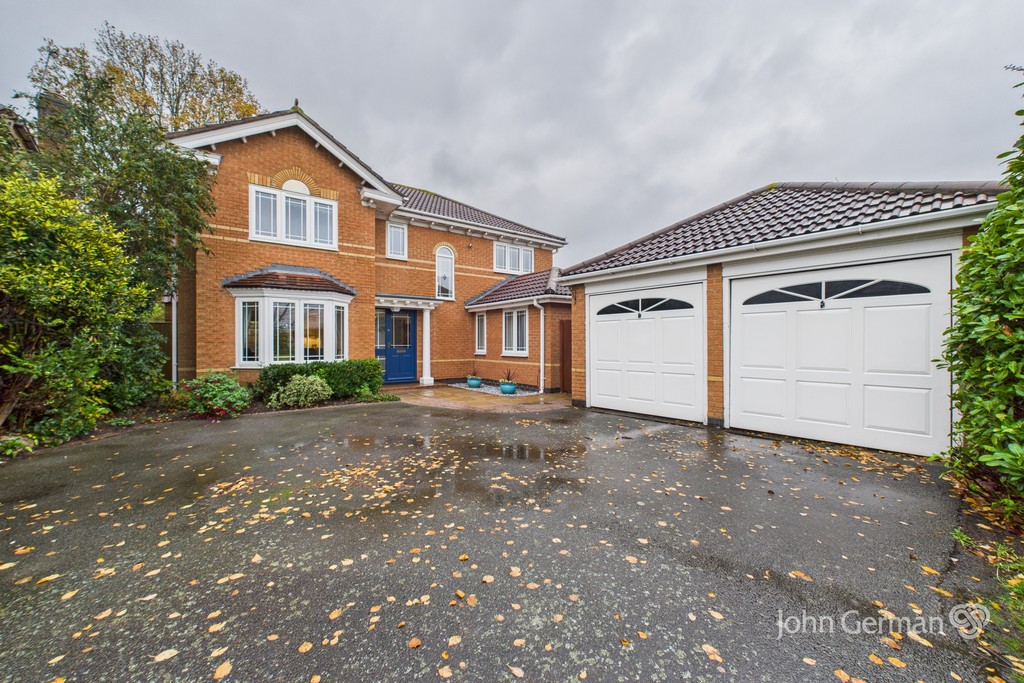 4 bedroom Detached house For Sale