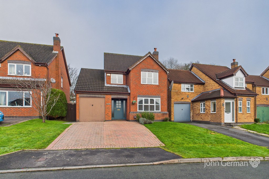 3 bedroom Detached house For Sale