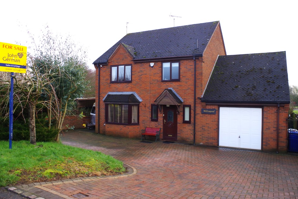3 bedroom Detached house For Sale