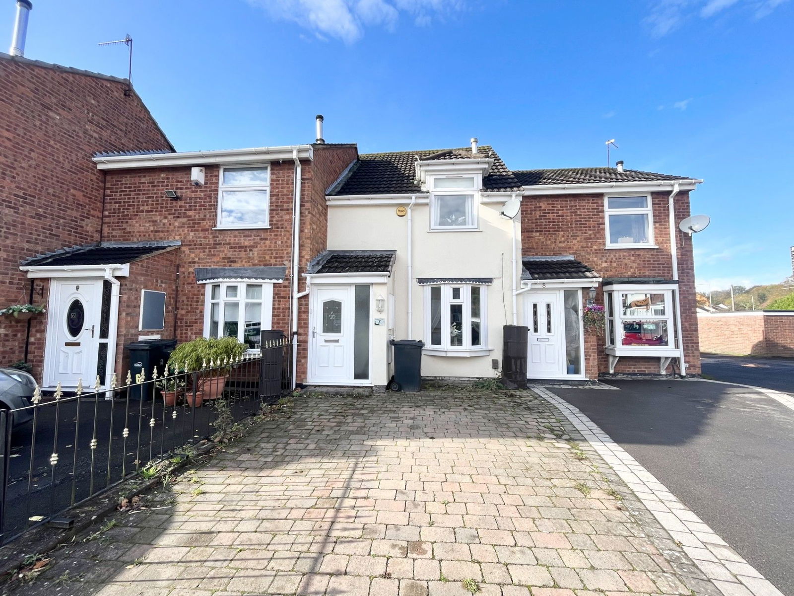 2 bedroom Terraced House Under Offer