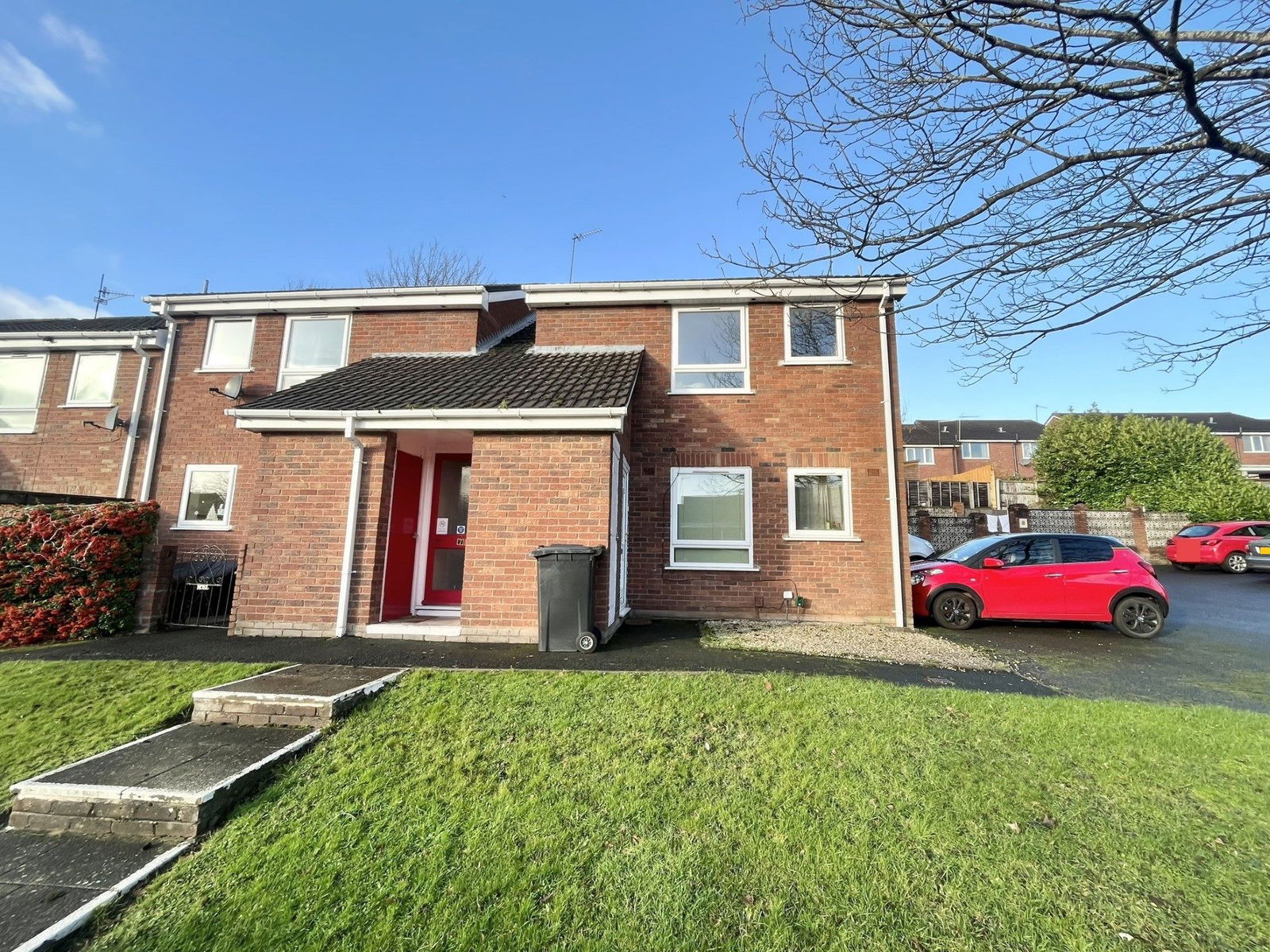 1 bedroom Flat Under Offer