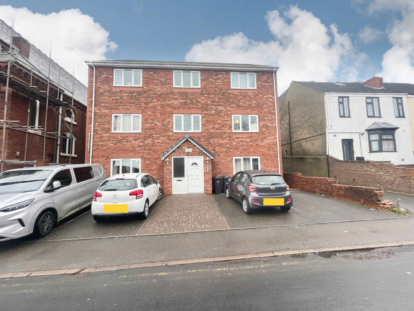 2 bedroom Flat share For Sale