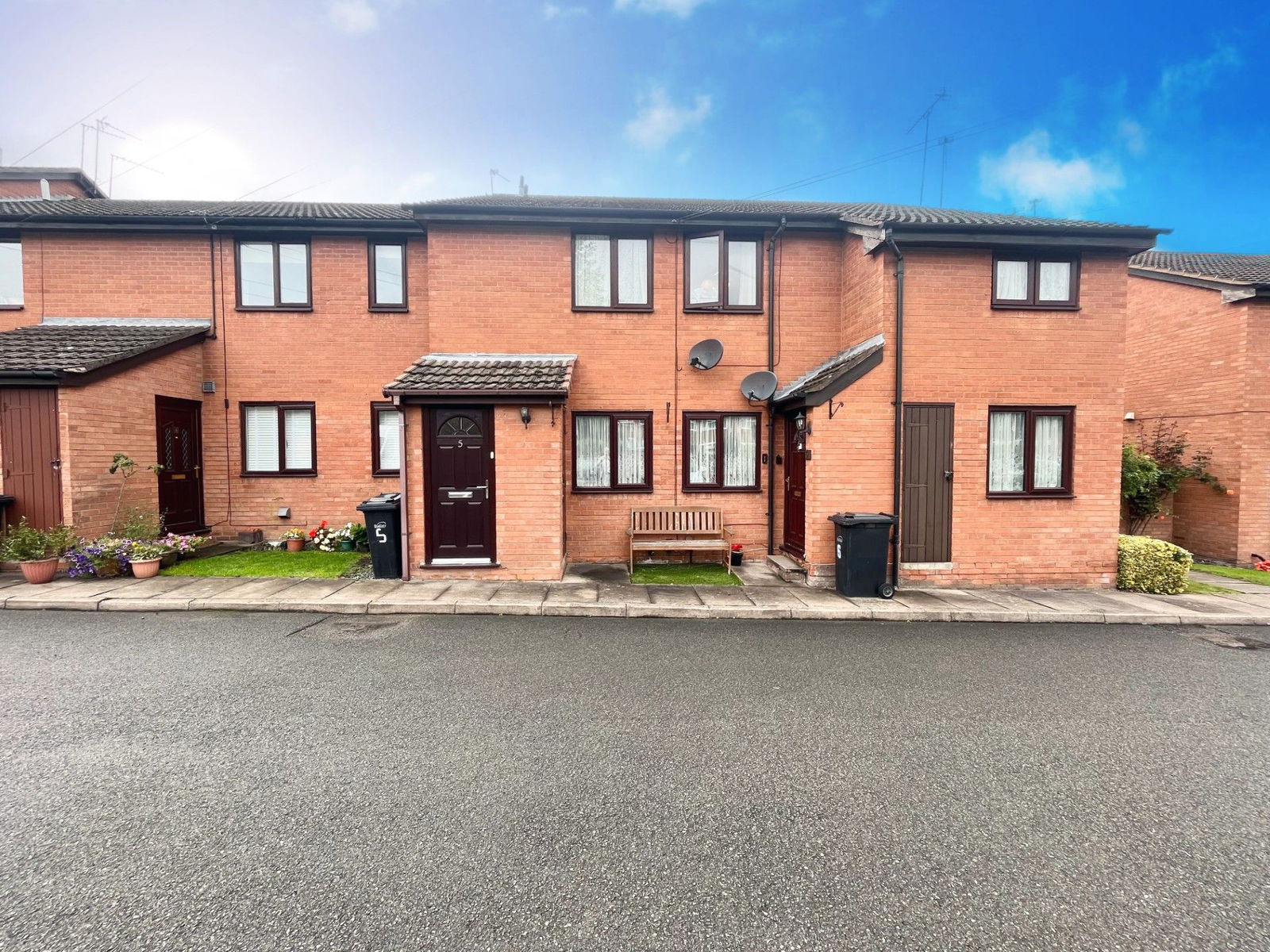 2 bedroom Maisonette Under Offer
