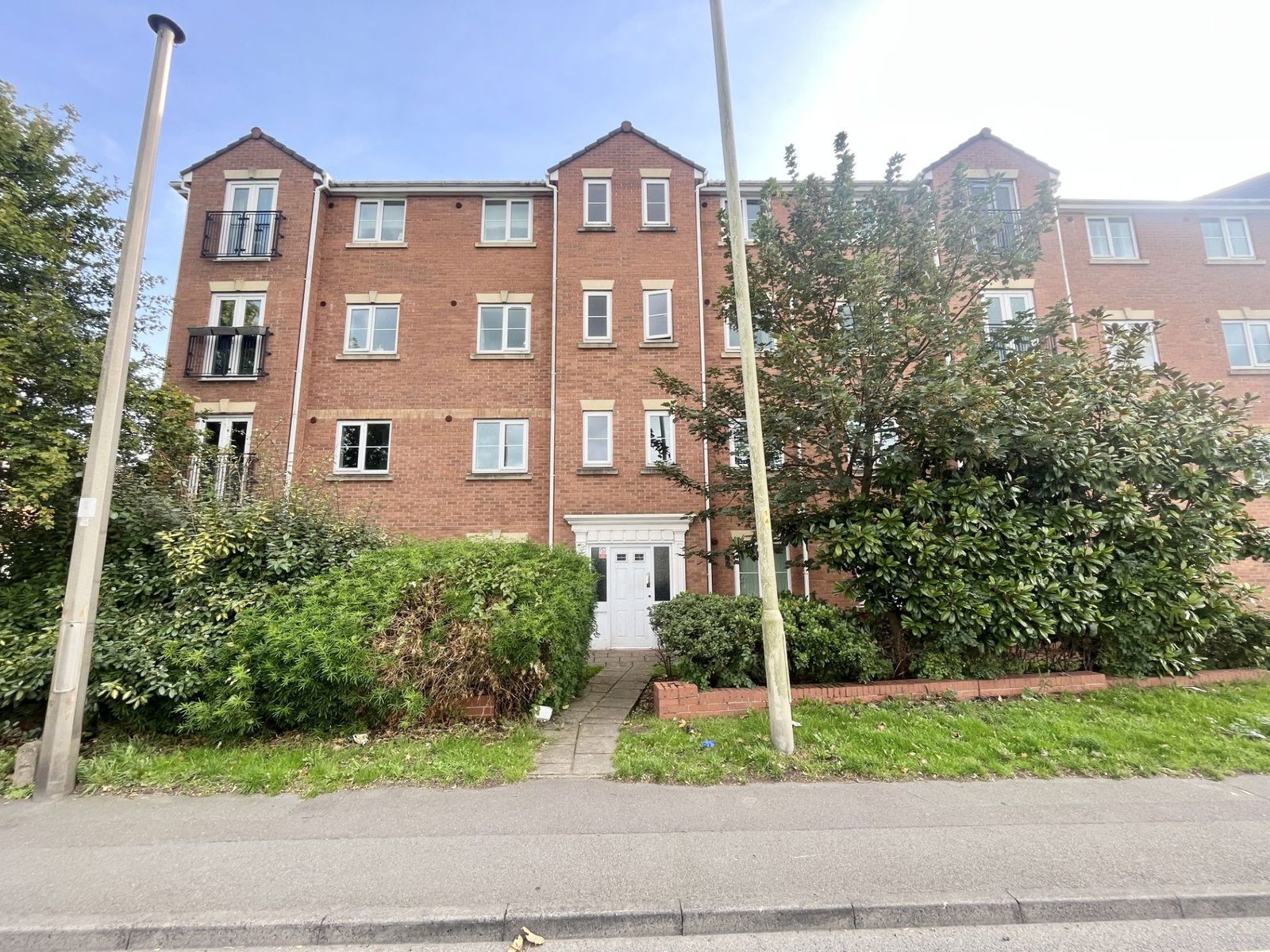 2 bedroom Flat share Under Offer