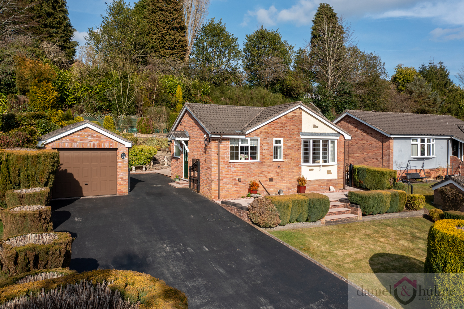 2 bedroom Detached bungalow Sold