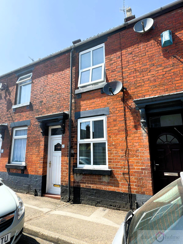 2 bedroom Terraced House Sold