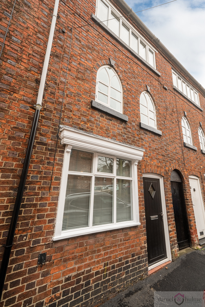 3 bedroom Town house Under Offer
